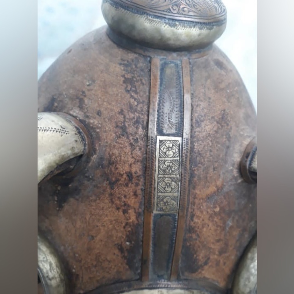 Beautiful Vintage Moroccan butter churn made of clay and copper - Picture 5 of 11